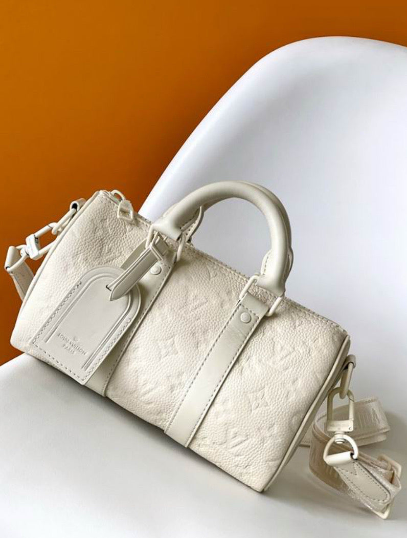 LV Duffle Handbag